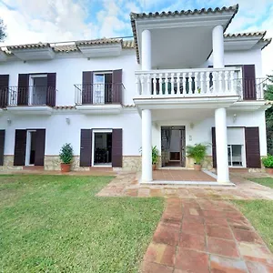 https://apartamentos-costa-trafalgar.es-andalucia.com